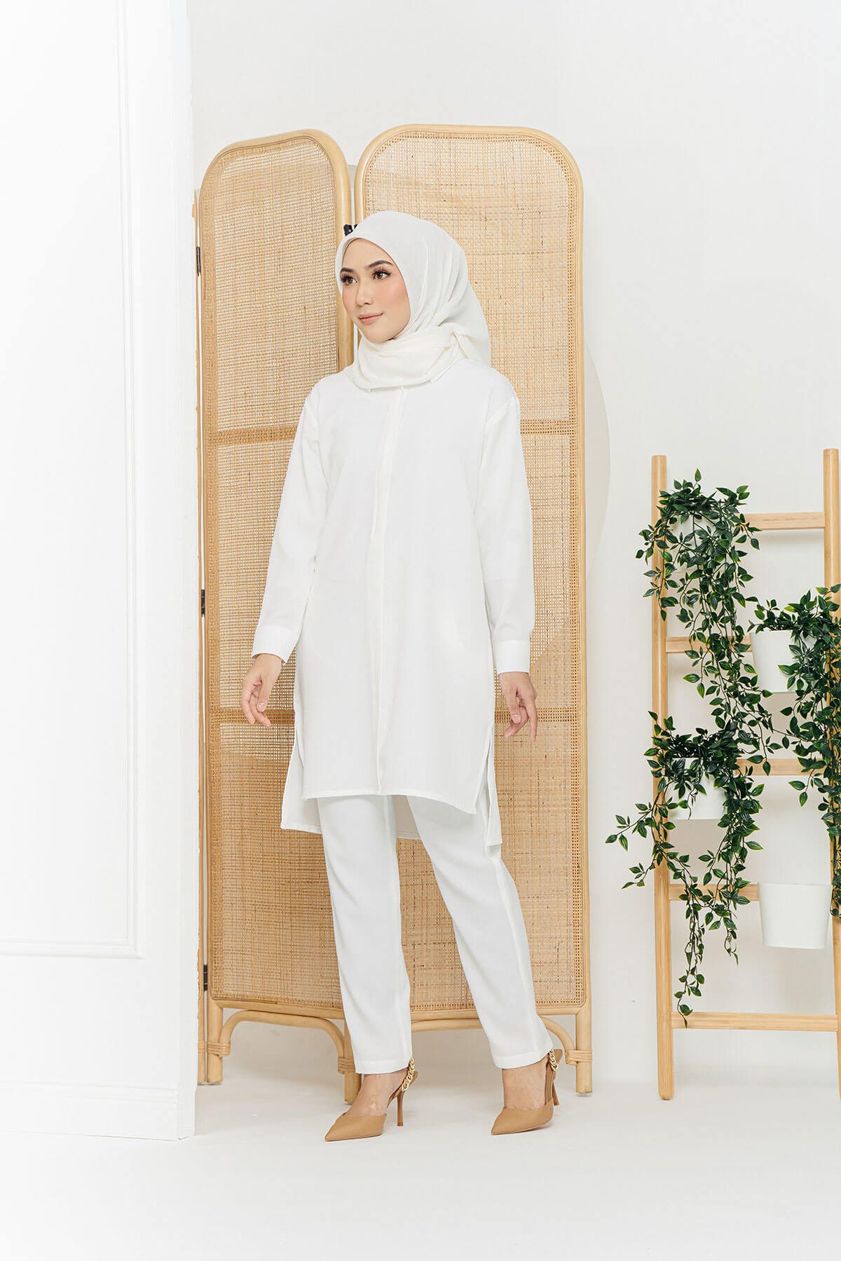 Zara Suit Off White